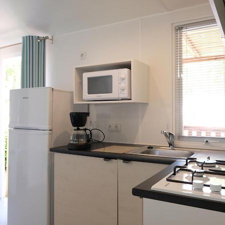 Happy Camp Mobile Homes In Castello Camping & Summer Resort Неос-Мармарас Экстерьер фото
