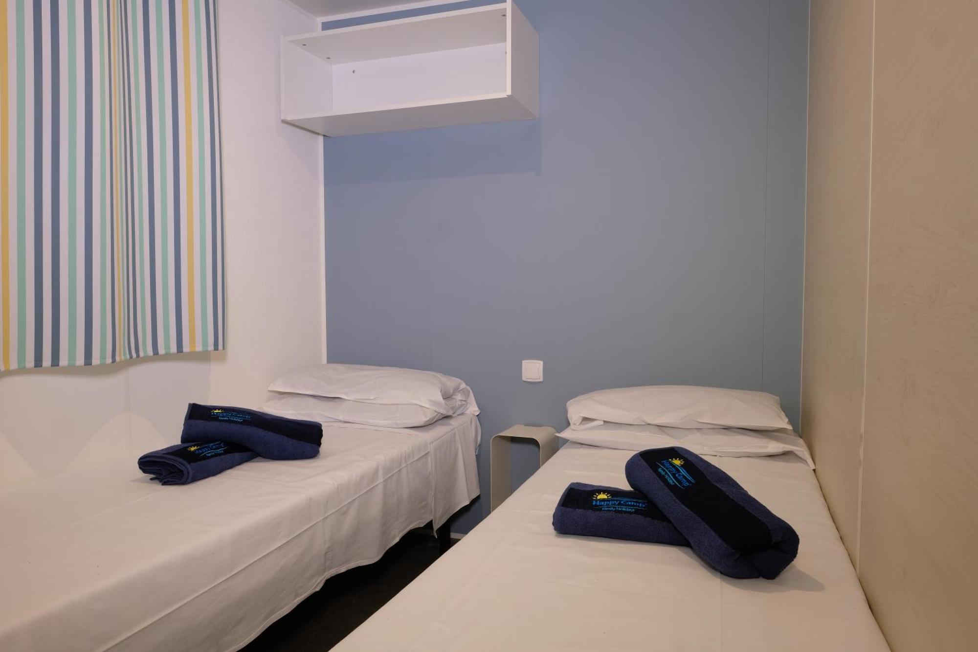 Happy Camp Mobile Homes In Castello Camping & Summer Resort Неос-Мармарас Экстерьер фото